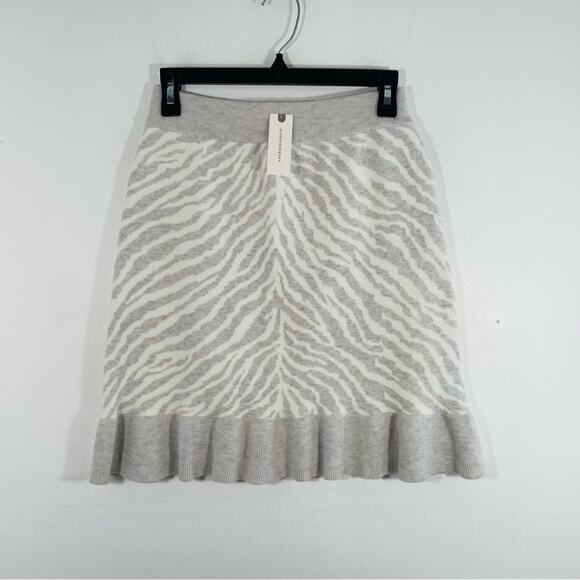 NWT Anthropologie Dolan White Gray Zebra Sweater Knit Ruffle Skirt XS New - Picture 2 of 15